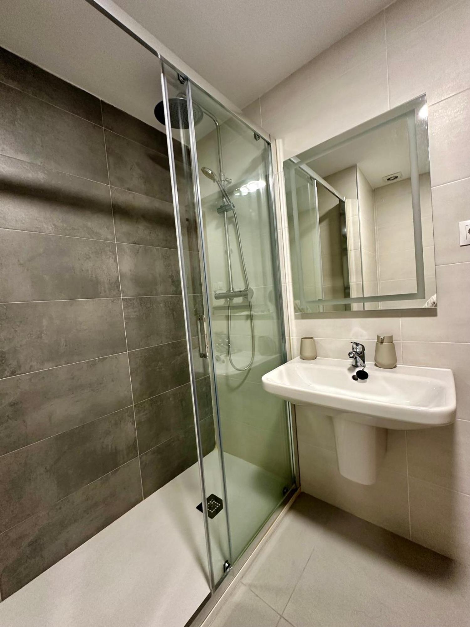 Habitacion Confort Centro Para 2 Personas Granada Dış mekan fotoğraf